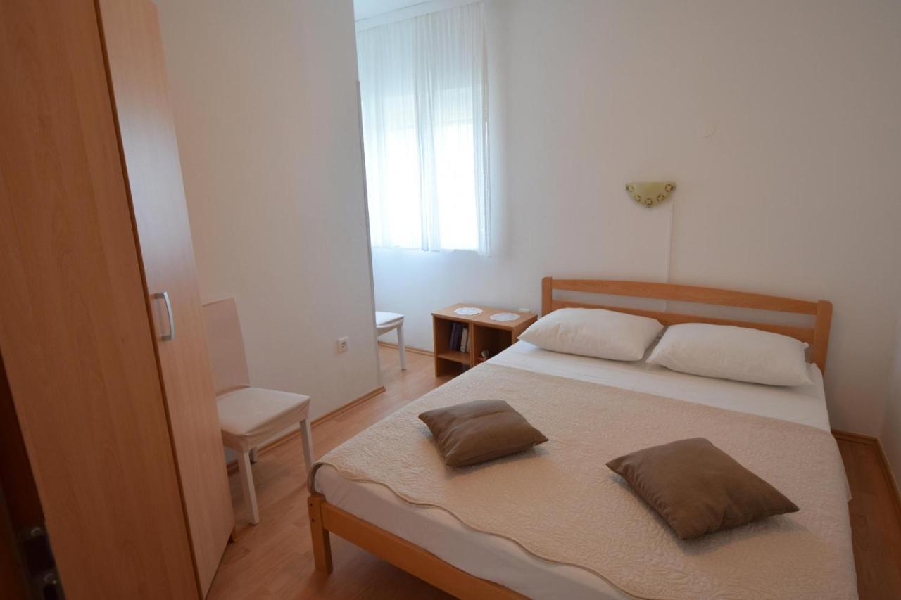Apartments Josipa Malinska Esterno foto